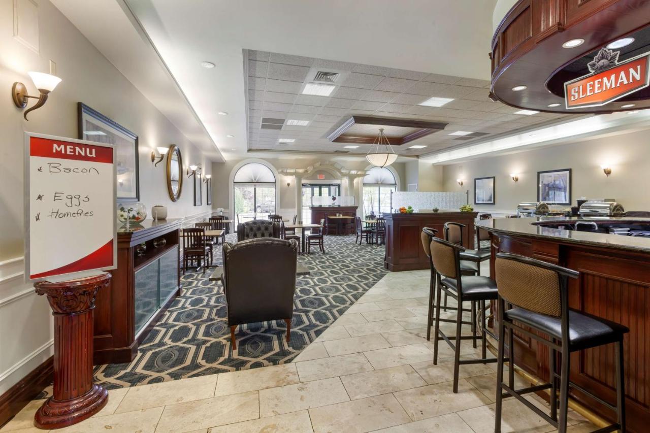 Best Western Plus Orillia Hotel Zewnętrze zdjęcie