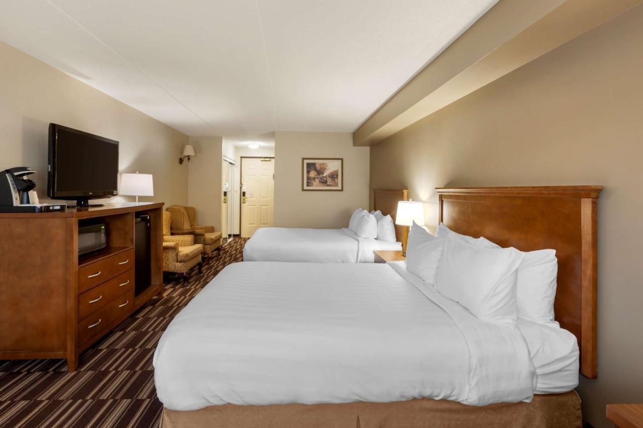 Best Western Plus Orillia Hotel Zewnętrze zdjęcie