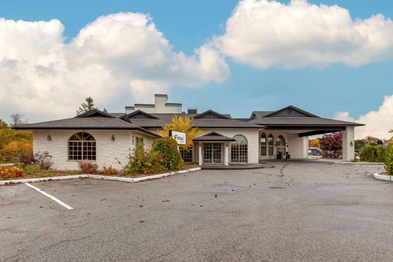 Best Western Plus Orillia Hotel Zewnętrze zdjęcie