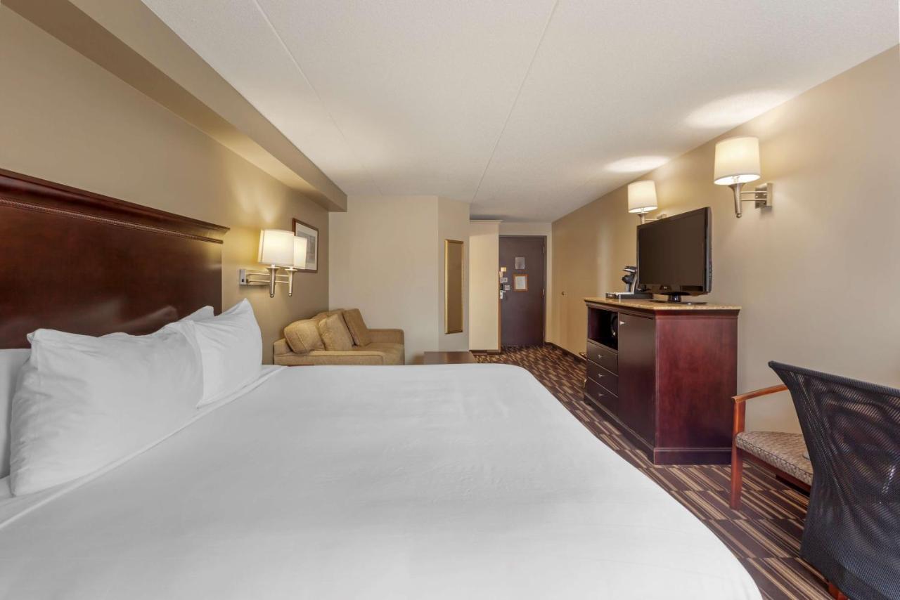 Best Western Plus Orillia Hotel Zewnętrze zdjęcie