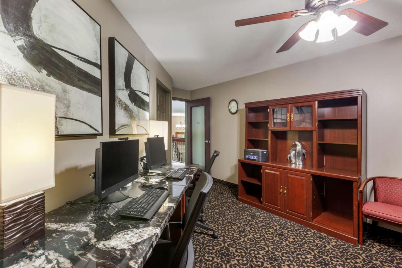 Best Western Plus Orillia Hotel Zewnętrze zdjęcie