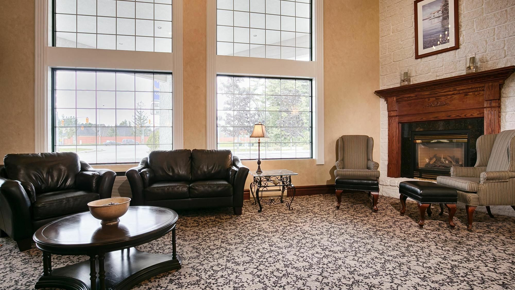 Best Western Plus Orillia Hotel Zewnętrze zdjęcie