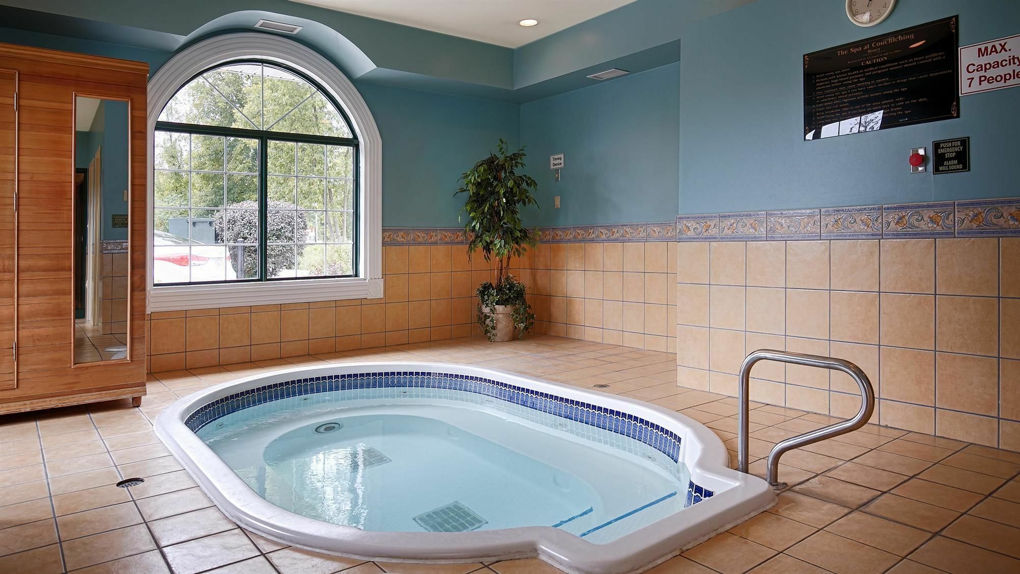 Best Western Plus Orillia Hotel Zewnętrze zdjęcie